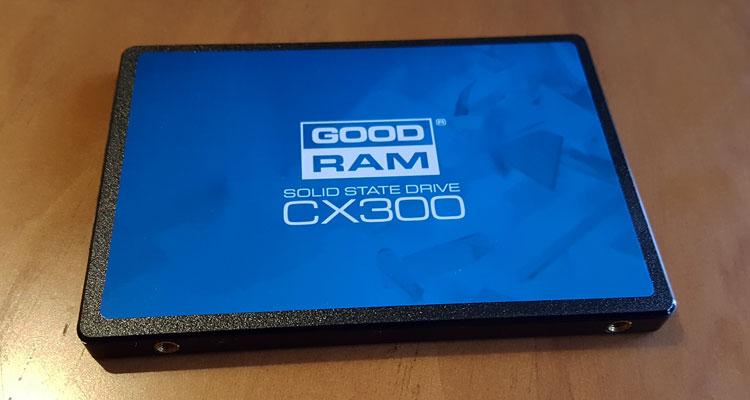 Disco SSD Goodram CX300
