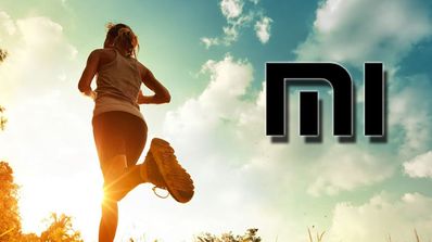 Running con logo de Xiaomi