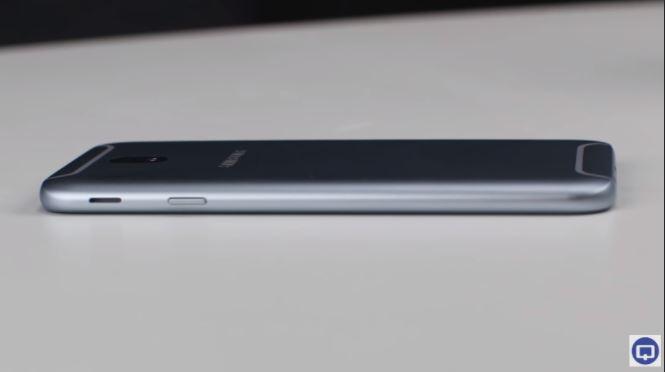 Lateral del Samsung Galaxy J7 (2017)