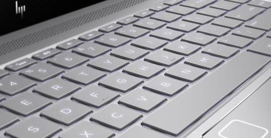 teclado de un portátil convertible