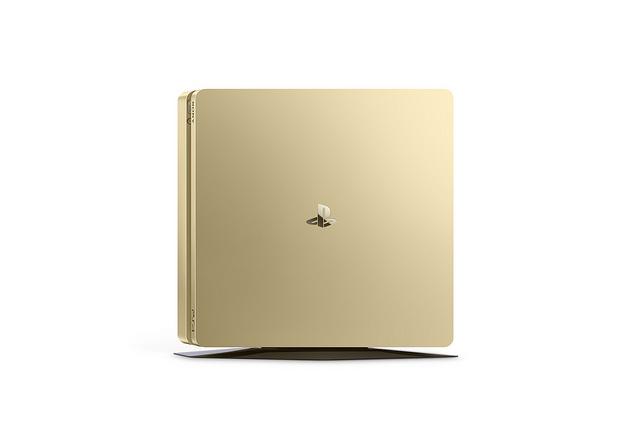 Diseño de la consola PlayStation 4 Gold