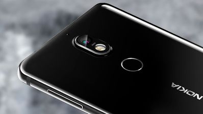 Imagen trasera del Nokia 7