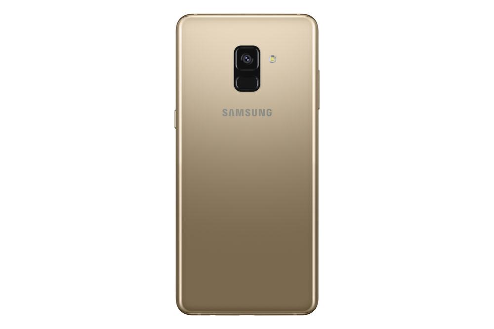 Samsung Galaxy A8 trasera dorado
