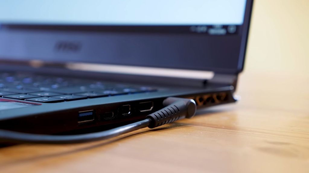 MSI GS65 Stealth Thin 8RE