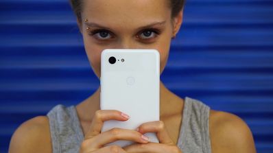 Imagen trasera del Google Pixel 3 XL