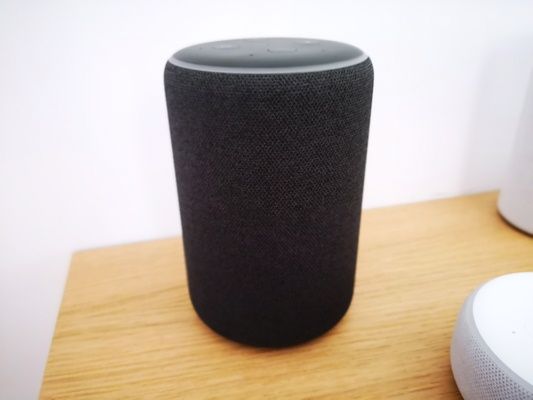  Amazon Echo Plus