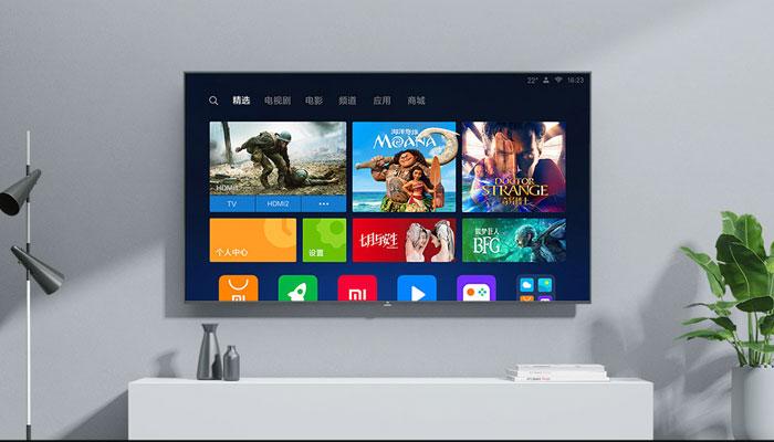 Televisor Xiaomi Mi TV 4S de 75 pulgadas pared