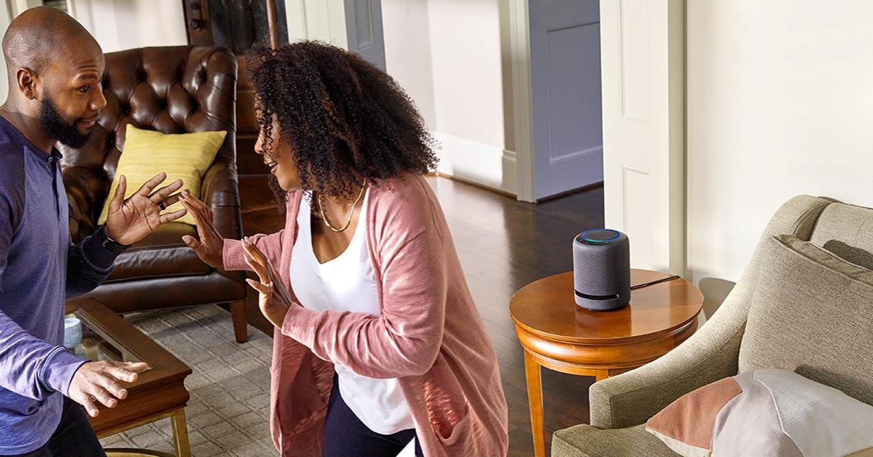 Nuevo altavoz inteligente Amazon Echo Studio
