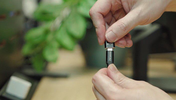 Cierre magnético de Infinity Cable