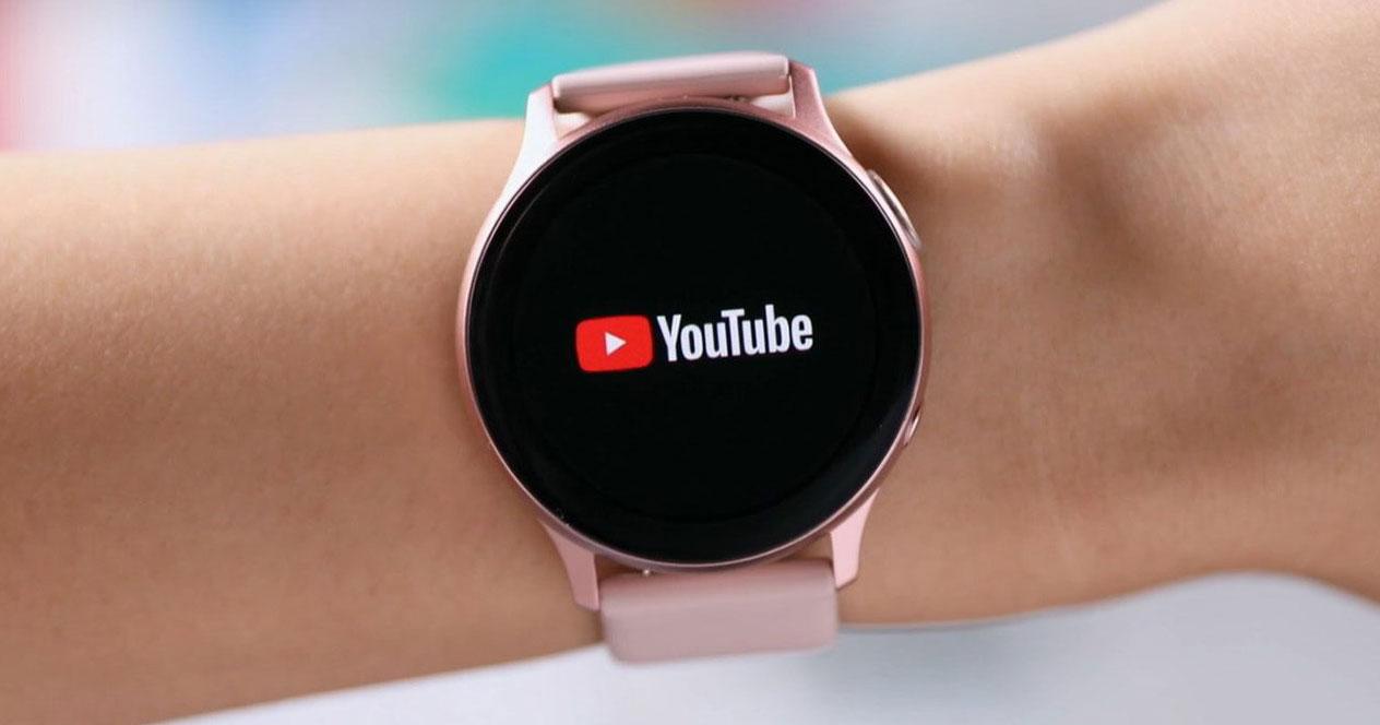SmartwTCH Samsung Galaxy Watch Active2 con YouTube