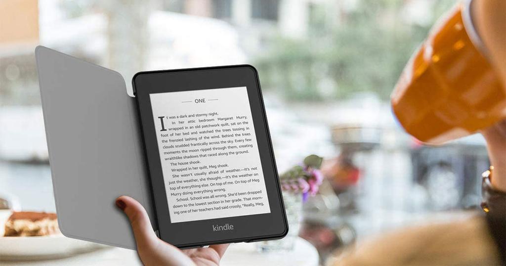 Usare il tuo Kindle Paperwhite con una custodia