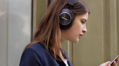 Uso de los auriculares Pioneer SE-MS7BT-K