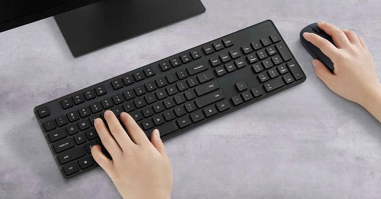 Uso del teclado y ratón Xiaomi Wireless Keyboard and Mouse