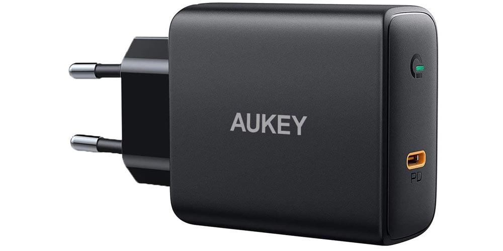 Cargador Aukey USB C
