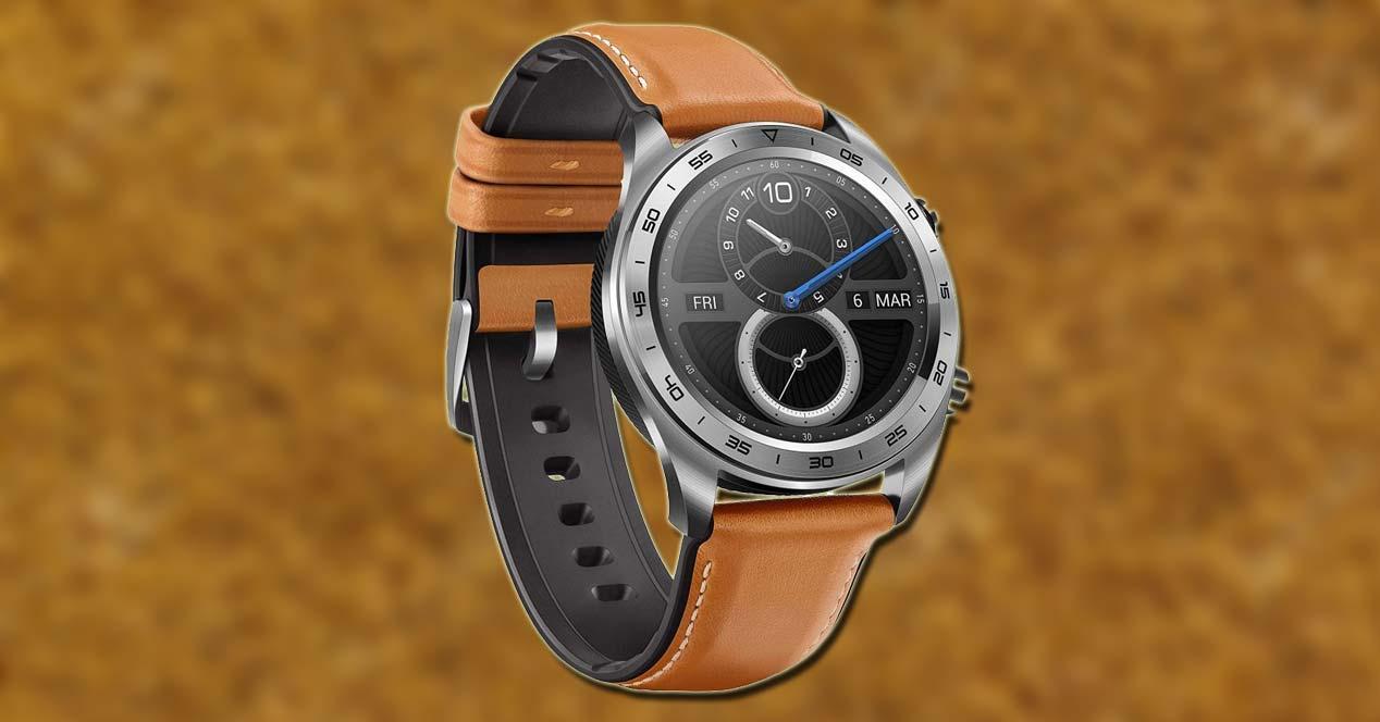 Smartwatch Honor Watch Magic con fondo