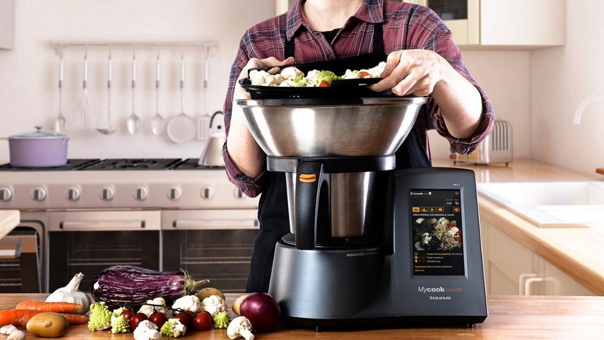 Alternativas a Thermomix: los mejores robots de cocina para el hogar
