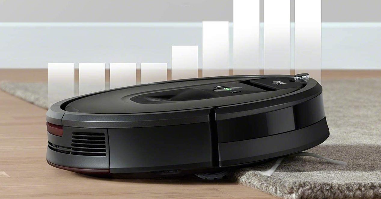 Лучшие роботы пылесосы рейтинг отзывы. IROBOT Roomba 980. IROBOT Roomba i1. Робот пылесос для ковров. Робот пылесос на ковре.