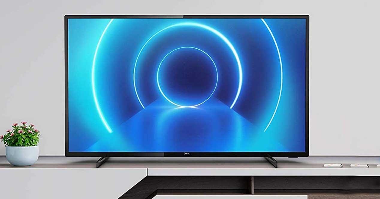 Smart TV Philips con pantalla de 70 pulgadas por solo 689,99 euros