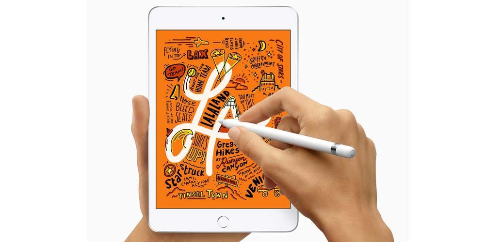 tablet Apple iPad mini con un stylus