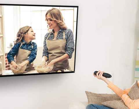  Soporte de pared para TV de movimiento completo, brazos  articulados, giro de extensión de inclinación para la mayoría de  televisores de pantalla plana LED LCD de 13 a 55 pulgadas, VESA