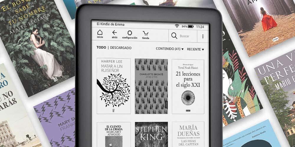 Amazon Kindle con fondo de libros