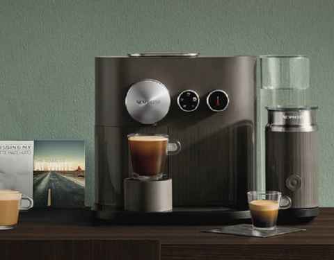 Cafetera bluetooth Nespresso XN 6008 EXPERT de oferta en