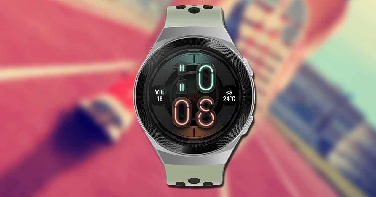Huawei Watch GT 2e Active con fondo deporte