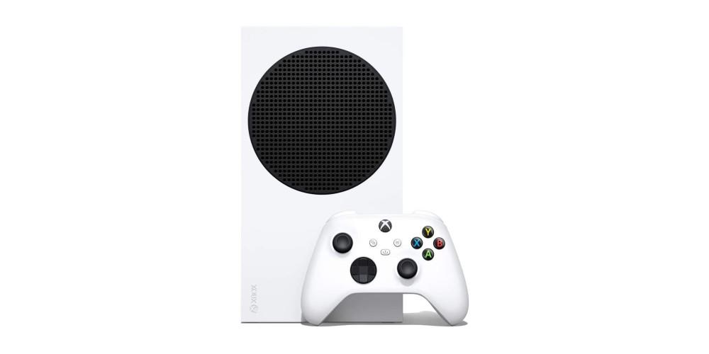 Xbox Series S blanca con un mando