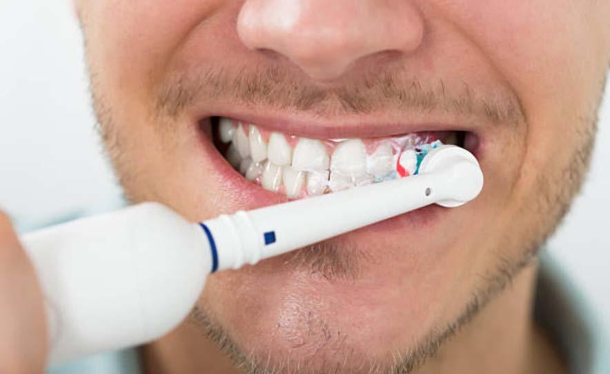 cepillos de dientes eléctricos uso