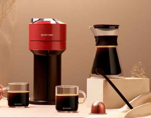 Adiós a las cafeteras Nespresso: está máquina convierte sus