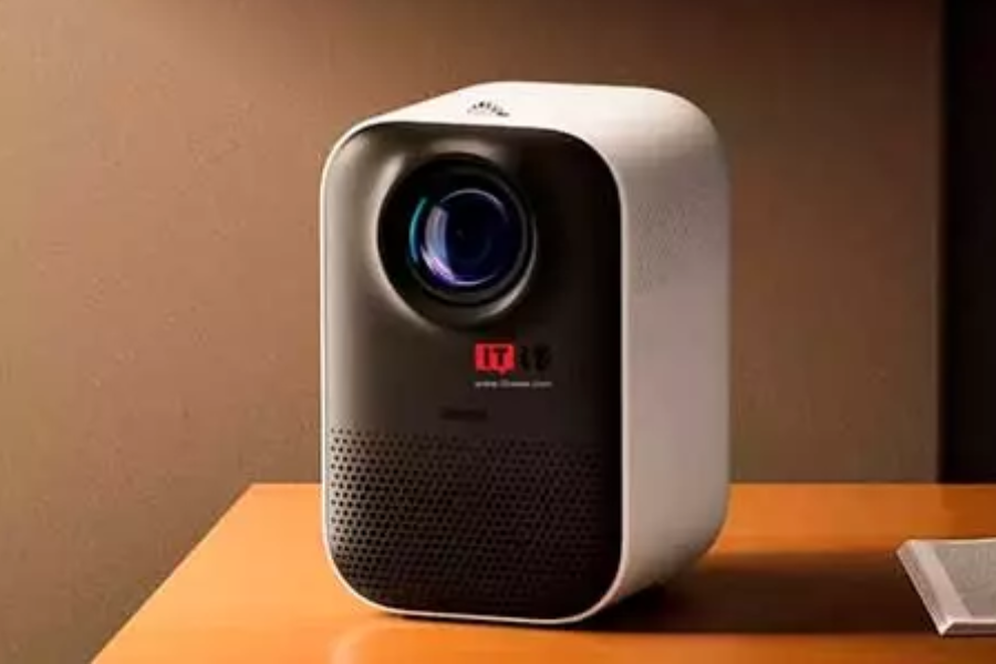 Xiaomi presenta un nuevo proyector equipado con inteligencia artificial a  un precio espectacular