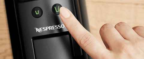 Los perezosos estamos de suerte: esta cafetera Nespresso está más