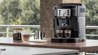 DeLonghi Magnifica S ECAM11.112.B cafetera