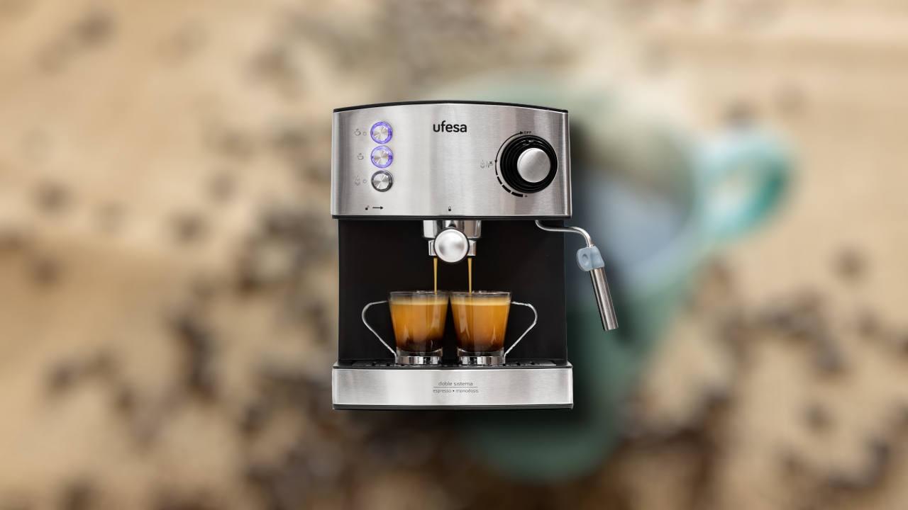 Cafetera Espresso CE7240 para café molido o monodosis