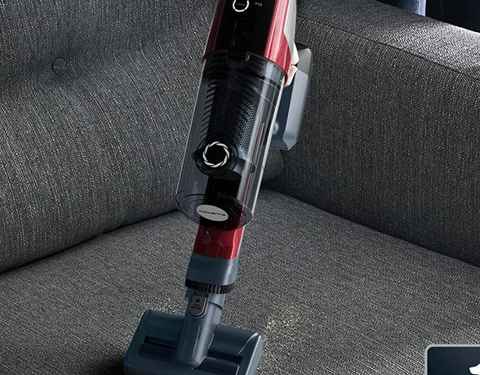 Mediamarkt rebaja un aspirador sin cables Dyson a 300 euros para conseguir  una limpieza de casa más efectiva