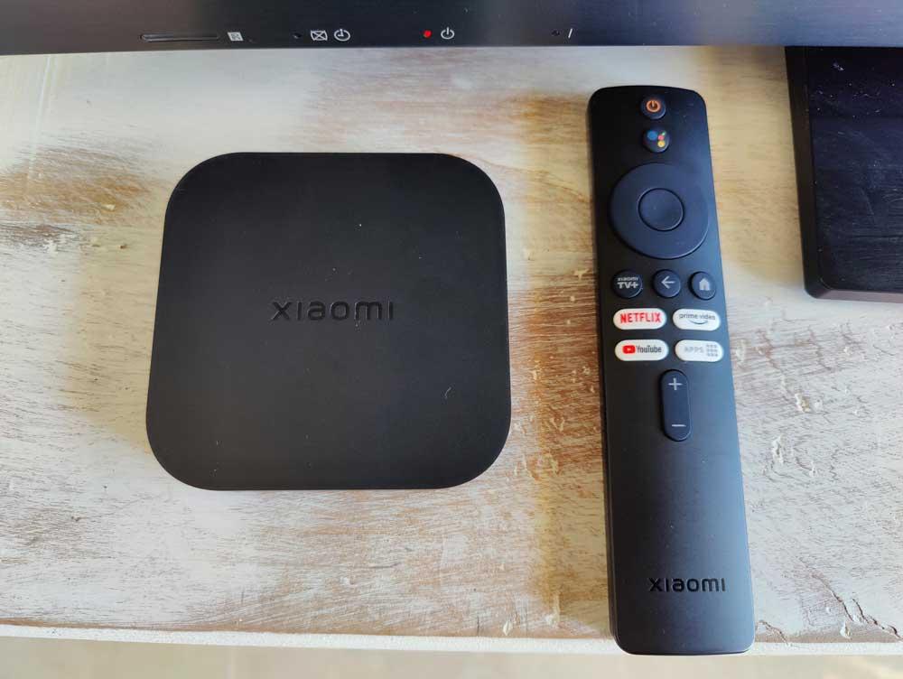 la Xiaomi TV Box s 4K con mando