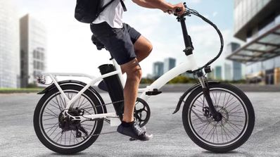 Bicicleta eléctrica plegable foto