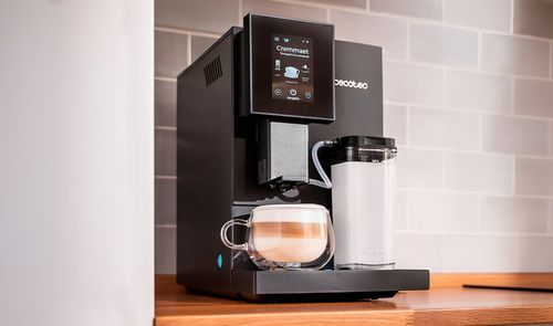 Cecotec Cremmaet Compactccino Connected cafetera