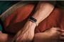 Xiaomi Smart Band 9 colocada en la muñeca de un usuario.
