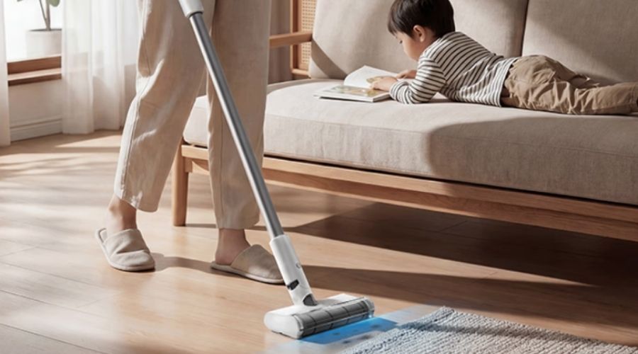 Xiaomi-Mijia-Wireless-Vacuum-Cleaner-4- con niño