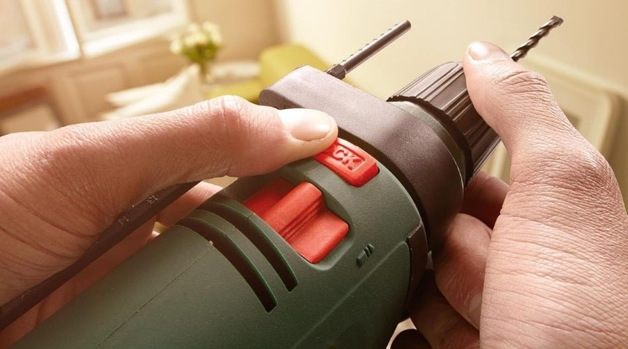 Bosch Taladro percutor eléctrico EasyImpact 630 botón
