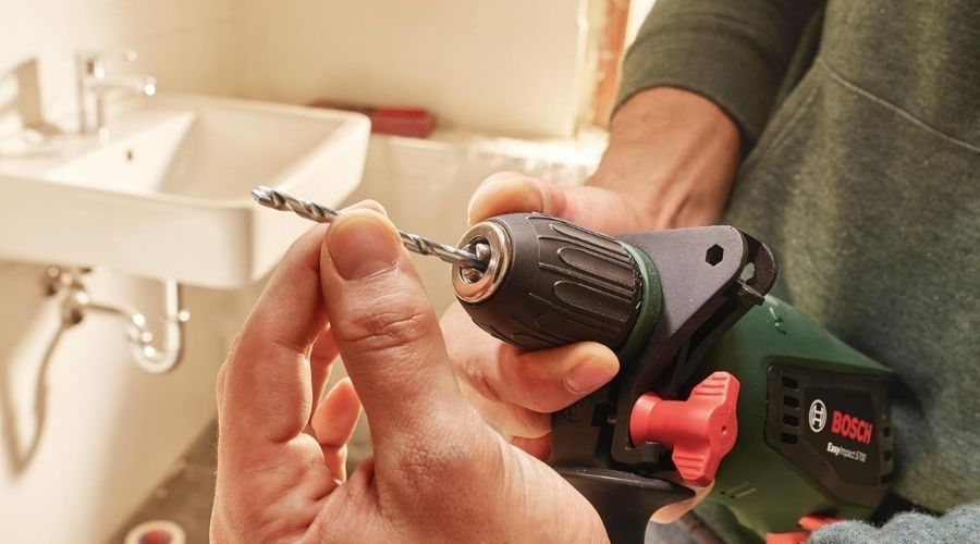 Bosch Taladro percutor eléctrico EasyImpact 630 broca
