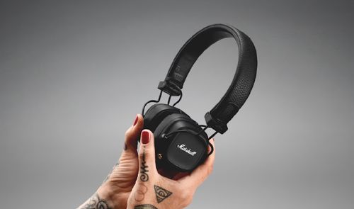 Marshall Major IV manos