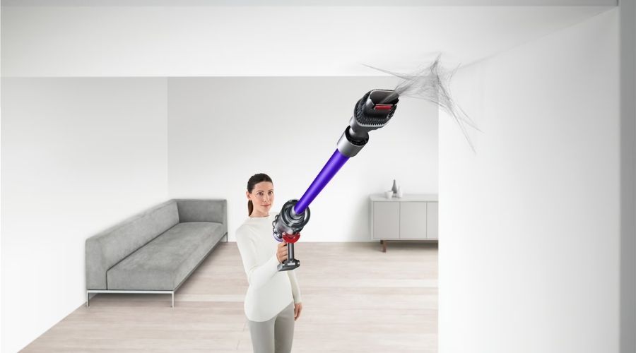 Aspirador de escoba recargable Dyson V11 advanced pared
