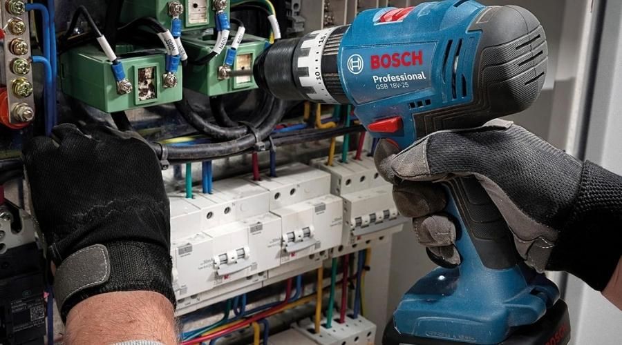 _Bosch Professional 18V System Taladro Percutor uso