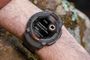 Garmin Instinct 3 Solar uso mano