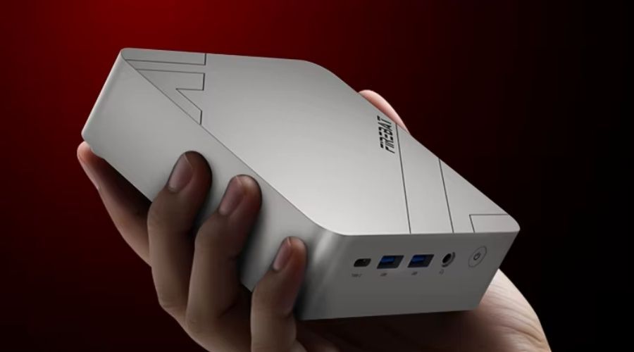 Mini PC Firebat F1 mano