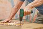Taladro Atornillador a Batería EasyDrill 12 V Bosch uso