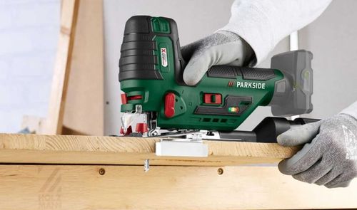 PARKSIDE® Sierra de calar recargable uso