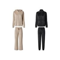 Traje de casa de terciopelo para mujer